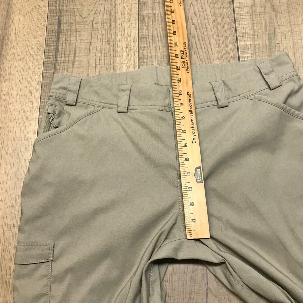 Duluth Capri Pants Womens Size 16 Tan Beige Dry on the Fly Cargo Hiking UPF 50 - Picture 10 of 12